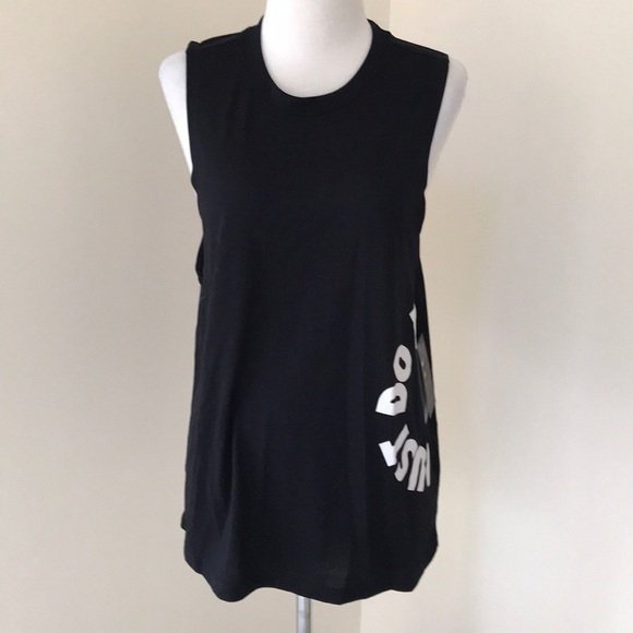 NWT! NIKE Size M black just do it sports tee - Picture 1 of 8
